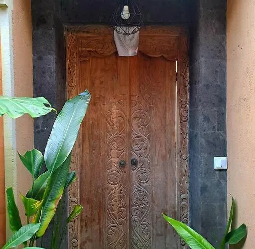 Cheerful 1 Bedroom Private House With Pool In