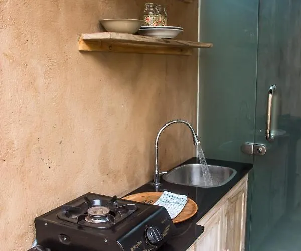 Cheerful 1 Bedroom Private House With Pool In Apartment *