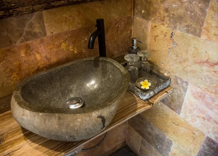 Cheerful 1 Bedroom Private House With Pool In Apartment