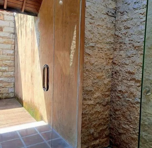 Apartment Cheerful 1 Bedroom Private House With Pool In